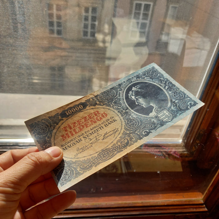 1946 Hungary Banknote Ten Thousand Milpengo 10 Billion Pengo Beautiful WWII Currency AU