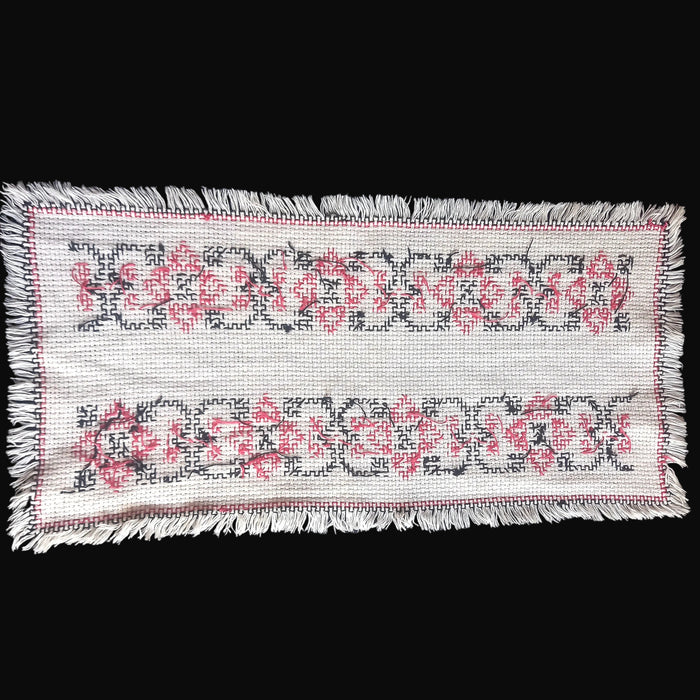Vintage Hungarian Folk Art Table Runner Pink Tulips Hand Stitched 1950-60s