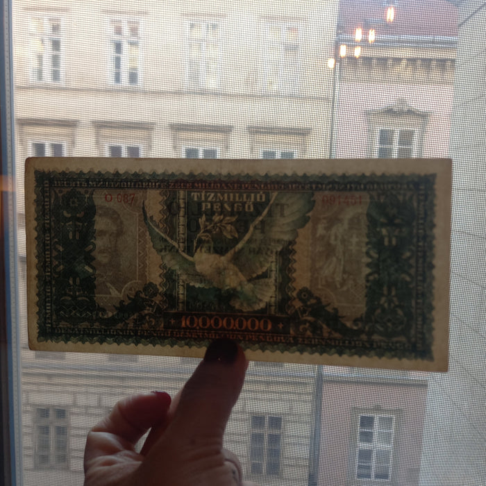 1945 Hungary Banknote 10 Million Pengo Dove of Peace Hyperinflation Money