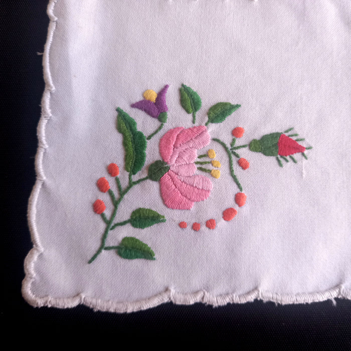 Vintage Hungarian Kalocsa Doilies Set of 6 Hand Embroidered Cocktail Napkins 1970-80s