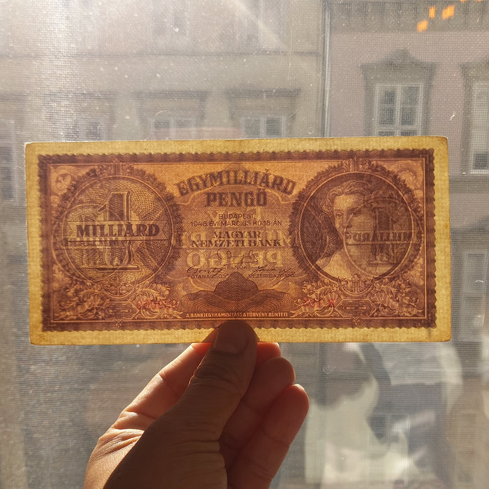 1946 Hungary Banknote One Billion Pengo Hyperinflation Bill Pink Lady Collectible XF