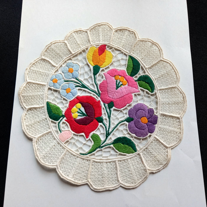 Vintage Hungarian Kalocsa Pair of Doilies Round Lacy Floral Richelieu 1980s