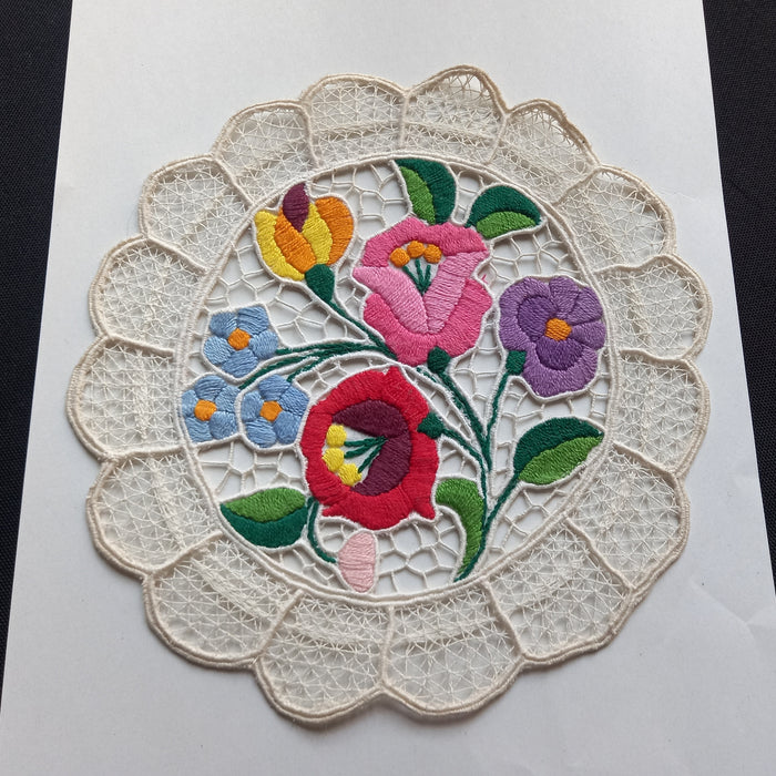 Vintage Hungarian Kalocsa Pair of Doilies Round Lacy Floral Richelieu 1980s
