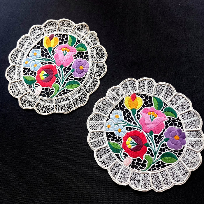 Vintage Hungarian Kalocsa Pair of Doilies Round Lacy Floral Richelieu 1980s