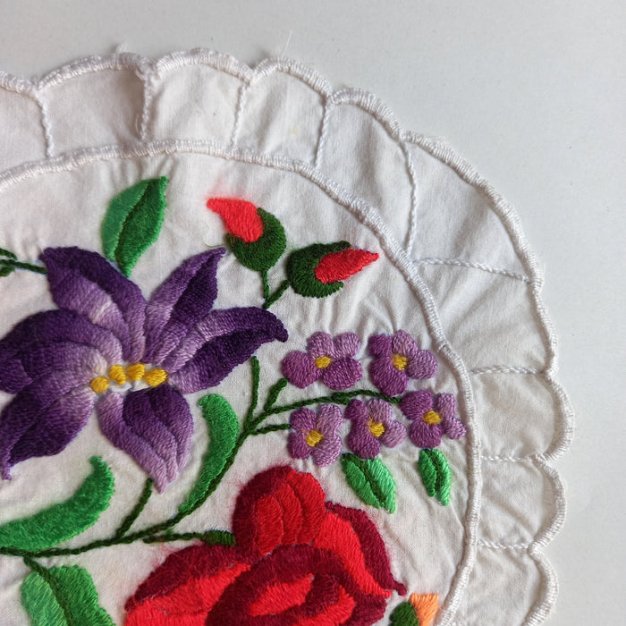 Vintage Hungarian Kalocsa Table Topper Centerpiece Floral Handmade 1970-80s