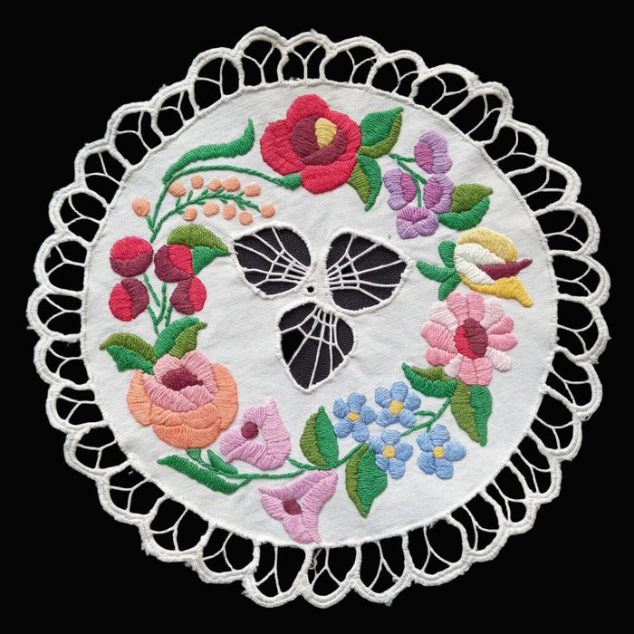 Vintage Hungarian Kalocsa Doily 5pc Set Hand-Embroidered Floral Richelieu Lace 1970s