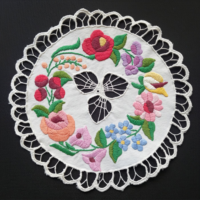Vintage Hungarian Kalocsa Floral Doily Hand Embroided Richelieu Art 1970s