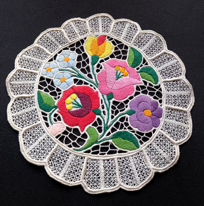 Vintage Hungarian Kalocsa Pair of Doilies Round Lacy Floral Richelieu 1980s