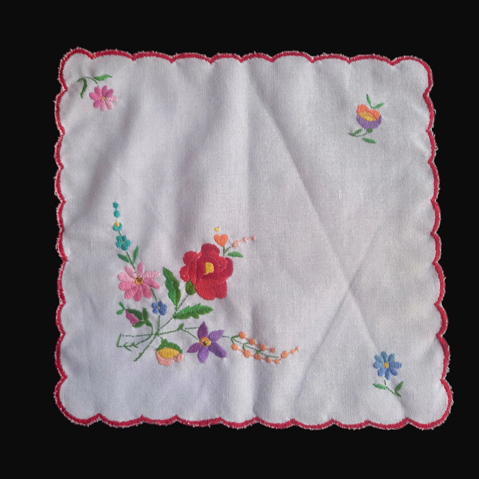 Vintage Hungarian Kalocsai Doily Handmade Floral Table Topper 1970-80s