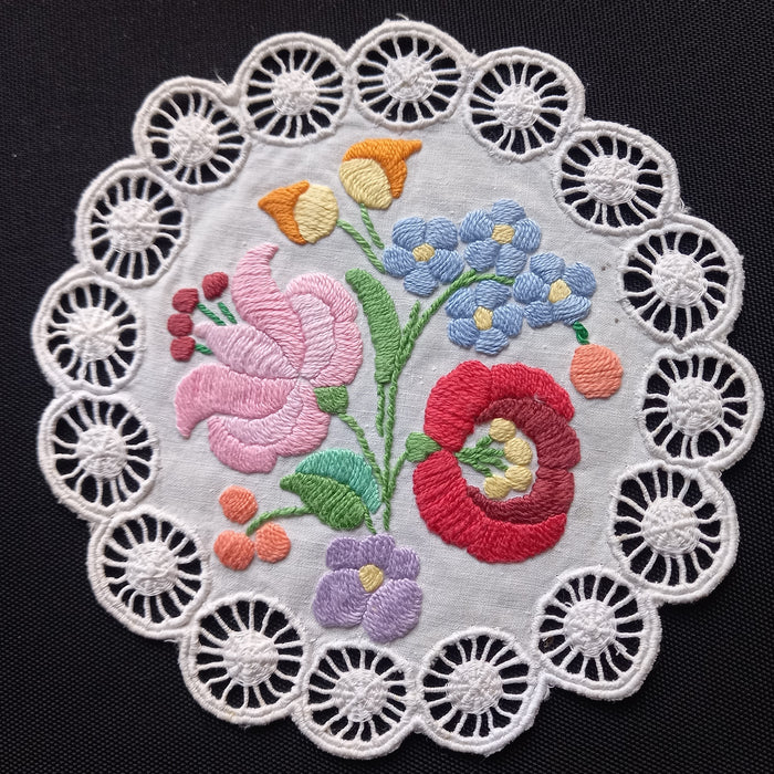 Vintage Hungarian Kalocsa Doily Flower Embroidery Richelieu Handmade Art 1970s