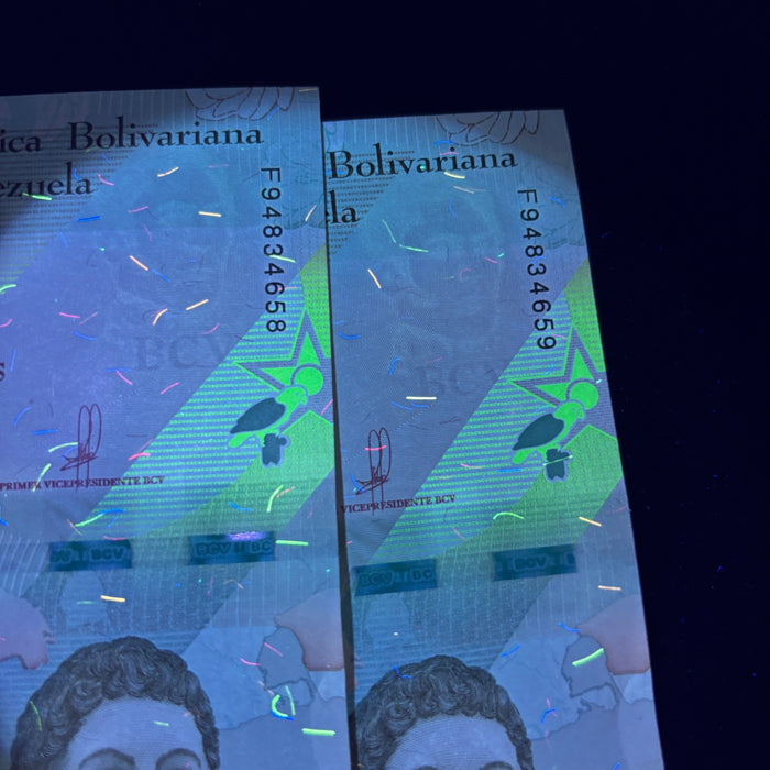 Consecutive Banknote Lot Venezuela 2 Bolivares Pair Josefa Camejo UV Verified