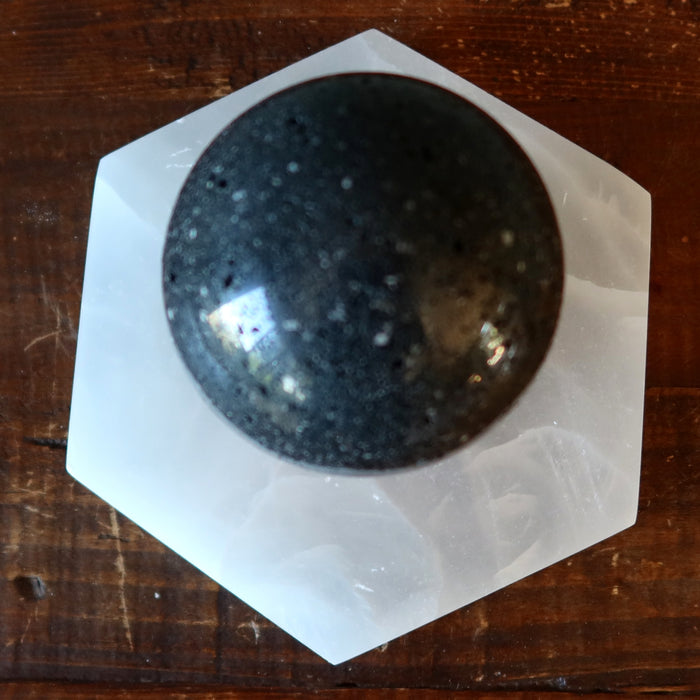 Selenite Charger White Hexagon Energy Portal