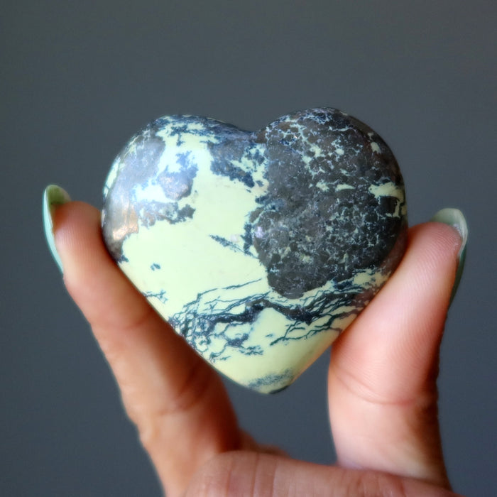 serpentine heart with pyrite