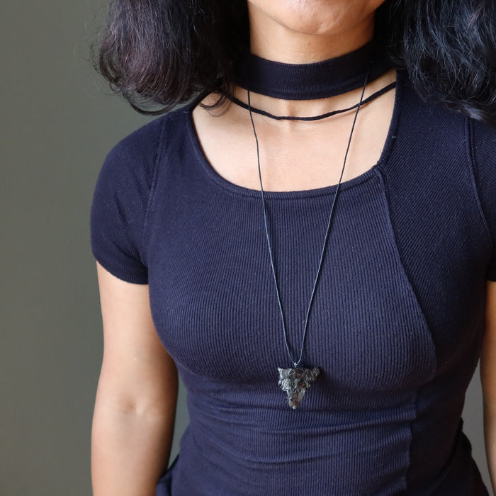 raw elite shungite stone necklace