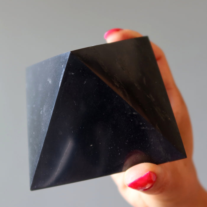 Shungite Pyramid Handsome Black Crystal Protector