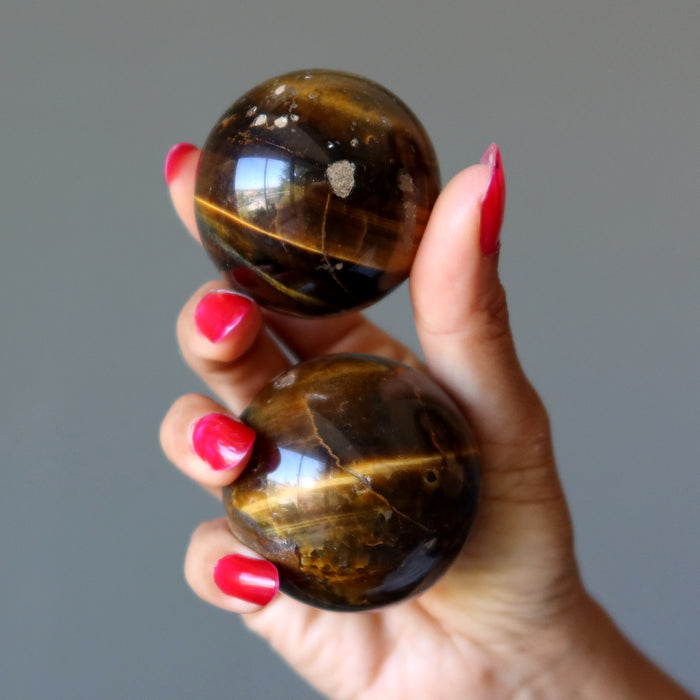 Tigers Eye Sphere Bundle of 5 Golden Brown Crystal Balls