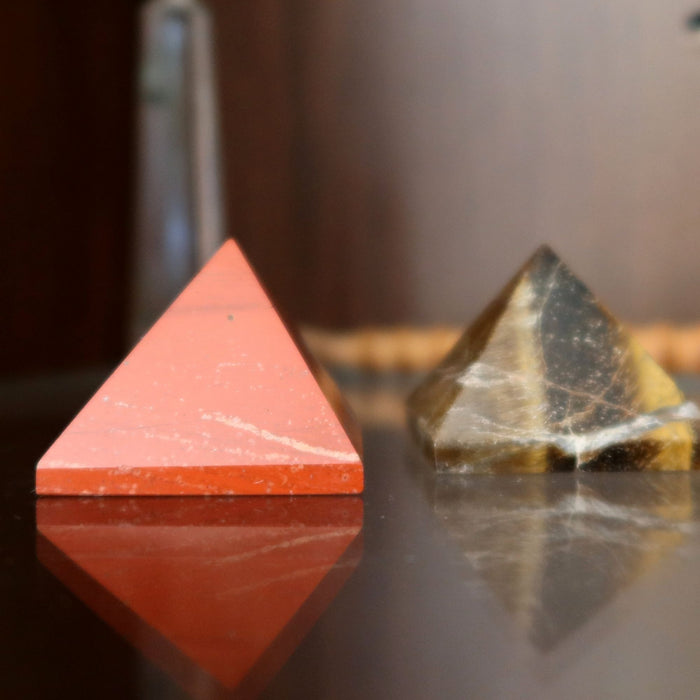 Crystal Pyramid Set Red Jasper & Golden Brown Tigers Eye