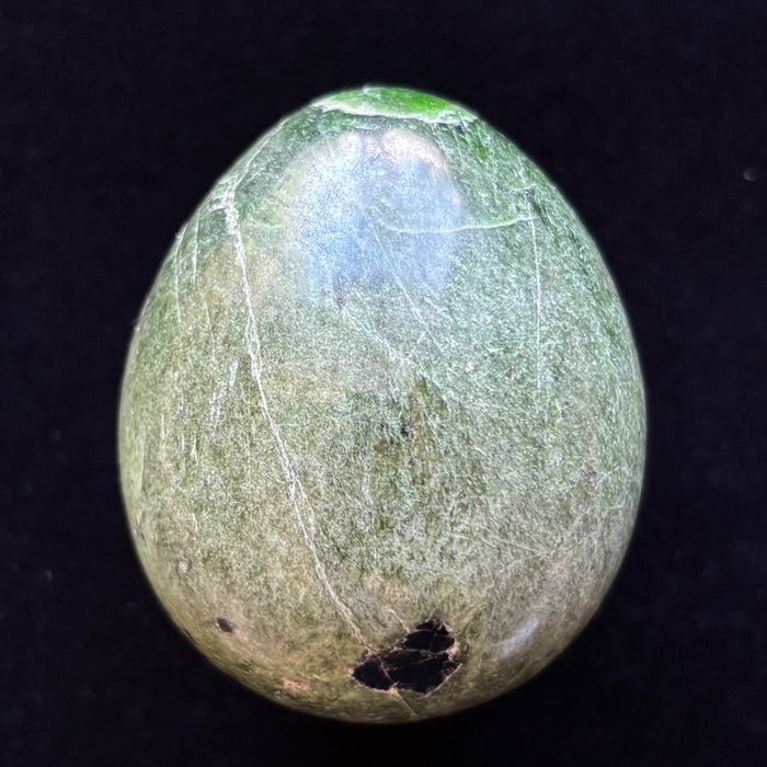 Chrome Diopside Egg Green Crystal Mineral Meditating