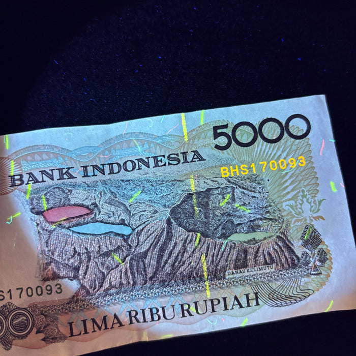 Vintage Banknote 1992 Indonesia 5000 Rupiah Volcano Music Art Watermark UV