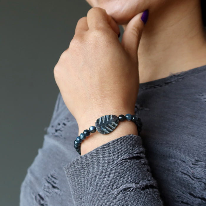 model wearing Arfvedsonite Leaf shape and Blue Kyanite Bracelet 