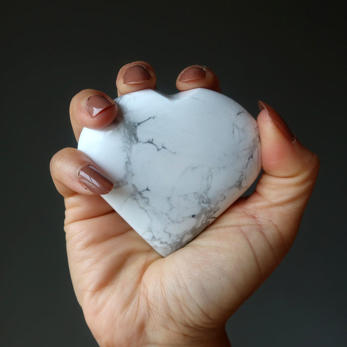 howlite heart
