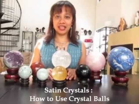 video about How to Use Crystal Balls 