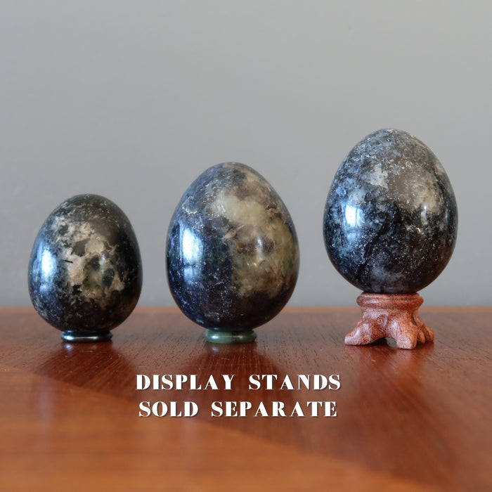 iolite eggs on display stands