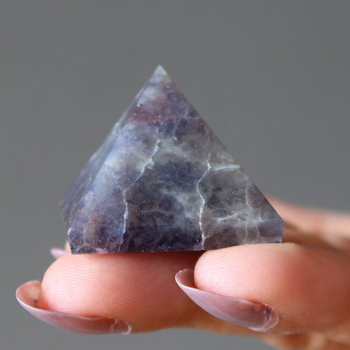 iolite pyramid