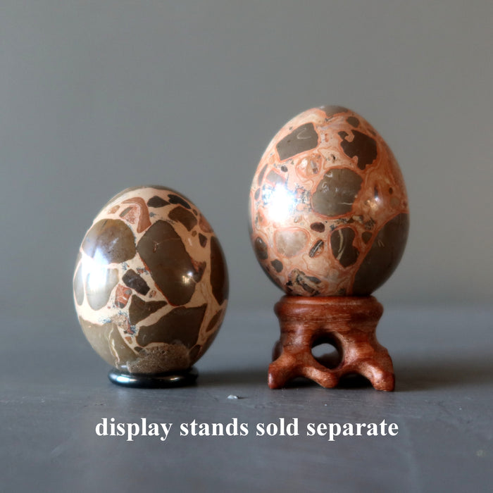 safari jasper eggs on stands
