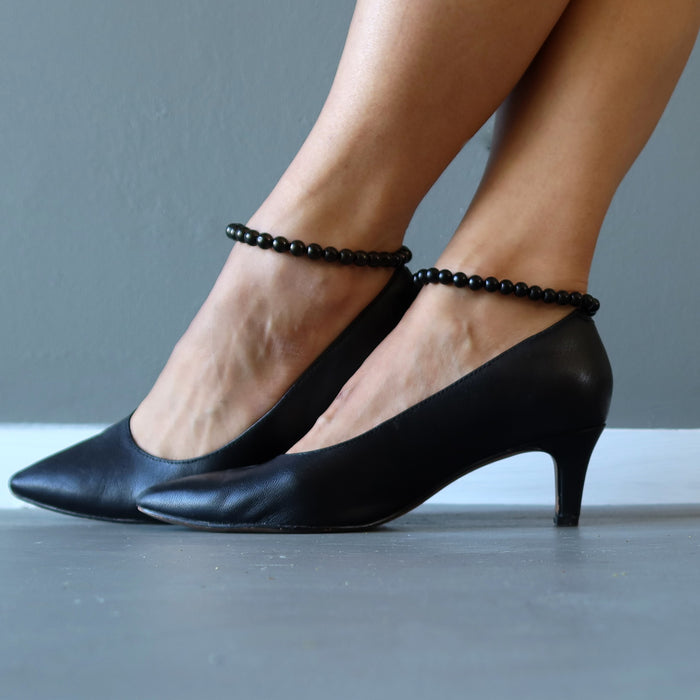 jet anklets on heeled ankles