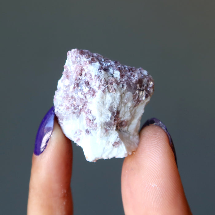raw lepidolite stone