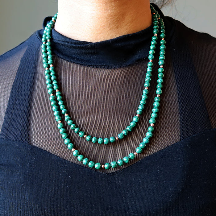 model wearing double strand malachite necklace
