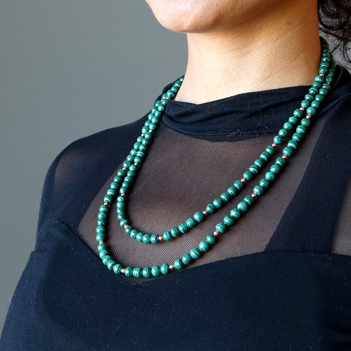 model wearing double strand malachite necklace