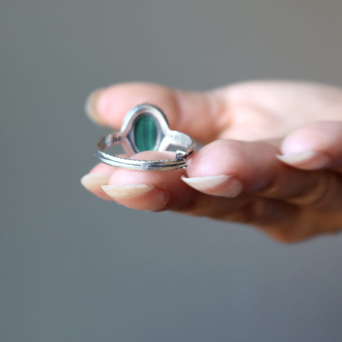 hand modeling sterling silver malachite ring