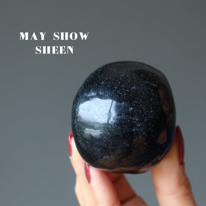 black obsidian skull