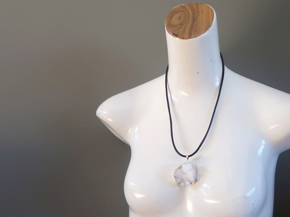 Quartz Clear Necklace Raw White Cluster Sparkling Stone Chunky Leather