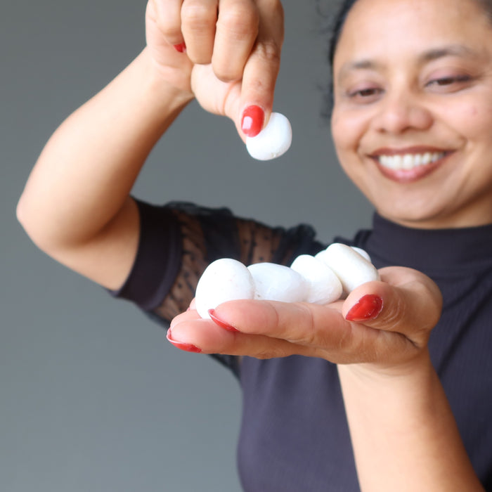 scolecite tumbled stones