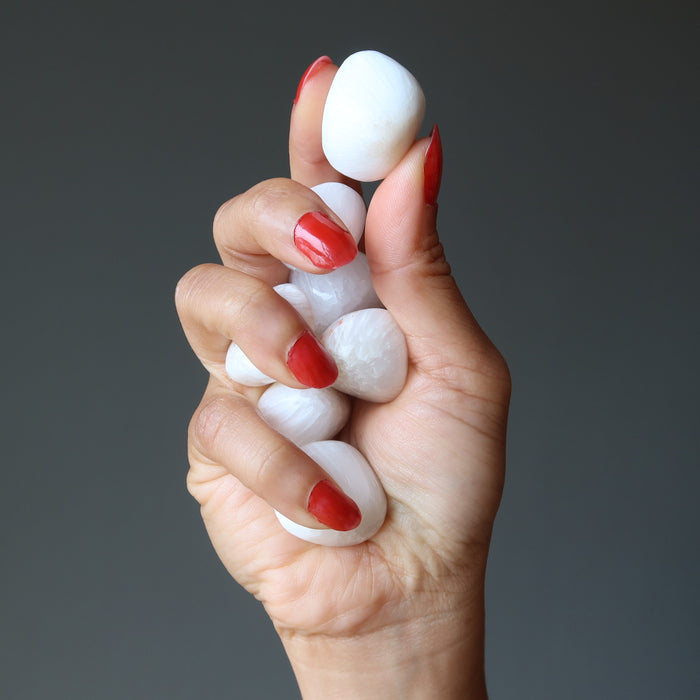 scolecite tumbled stones