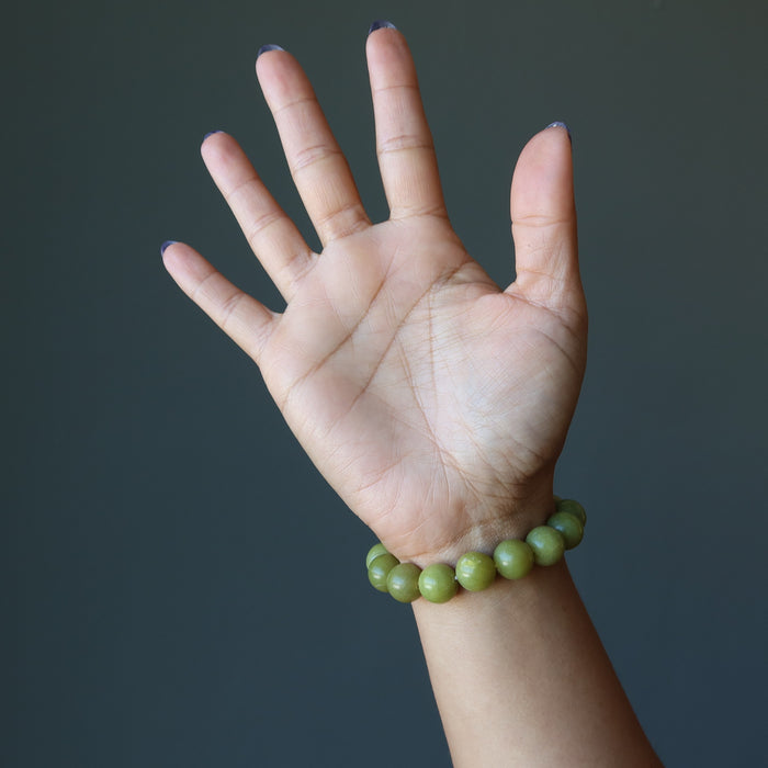 serpentine stretch bracelet on wrist