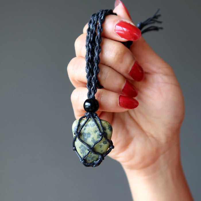 serpentine tumbled stone in macrame necklace