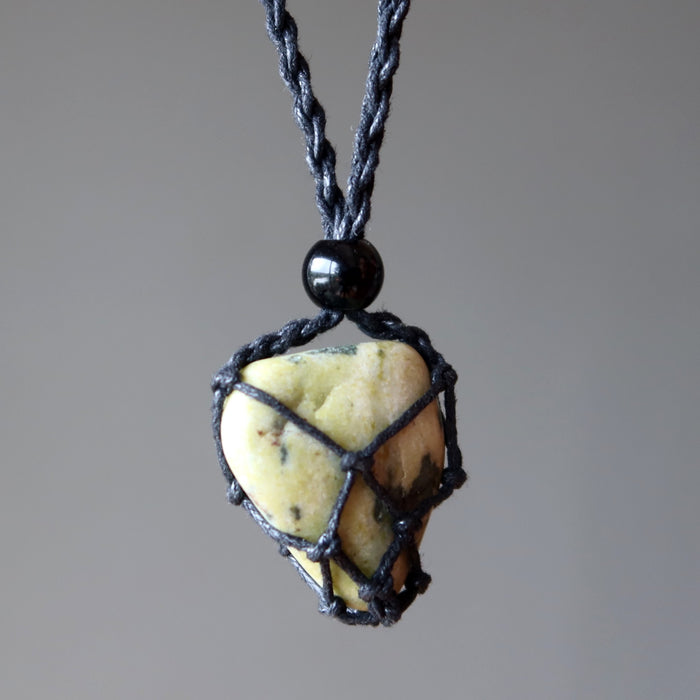 serpentine tumbled stone in macrame necklace