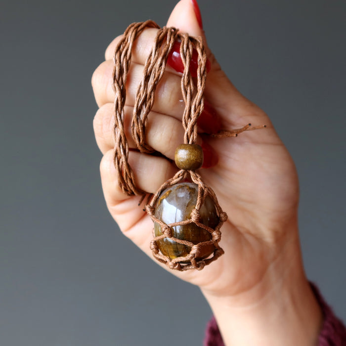 tigers eye macrame necklace